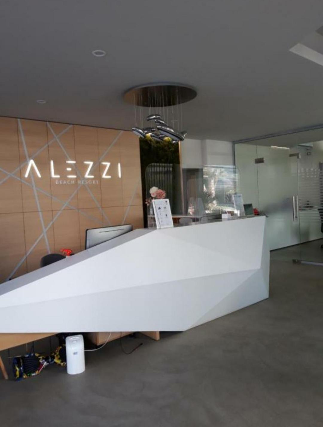 Alezzi Luxury Apartment Spa Resort Piscina Incalzita Sauna Parking Navodari Bagian luar foto